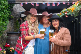 Enjoying Magees at Newry Does Nashville. - Newry Does Nashville