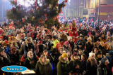 Enjoying the Newry Christmas Colour Run and the Christmas Lights Switch On in Newry. Photograph: Columba O'Hare - Christmas Lights Switch On and Colour Run Newry 2016