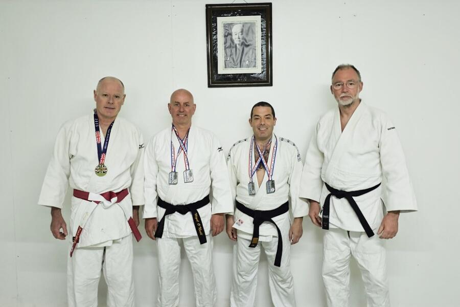 Success - Paul Mc Conville ( gold at Masters), Nigel O'Neill (double Kata silver), Damien O'Hare (Double Kata silver), Dermot McCaul (Head coach and Masters attendee)