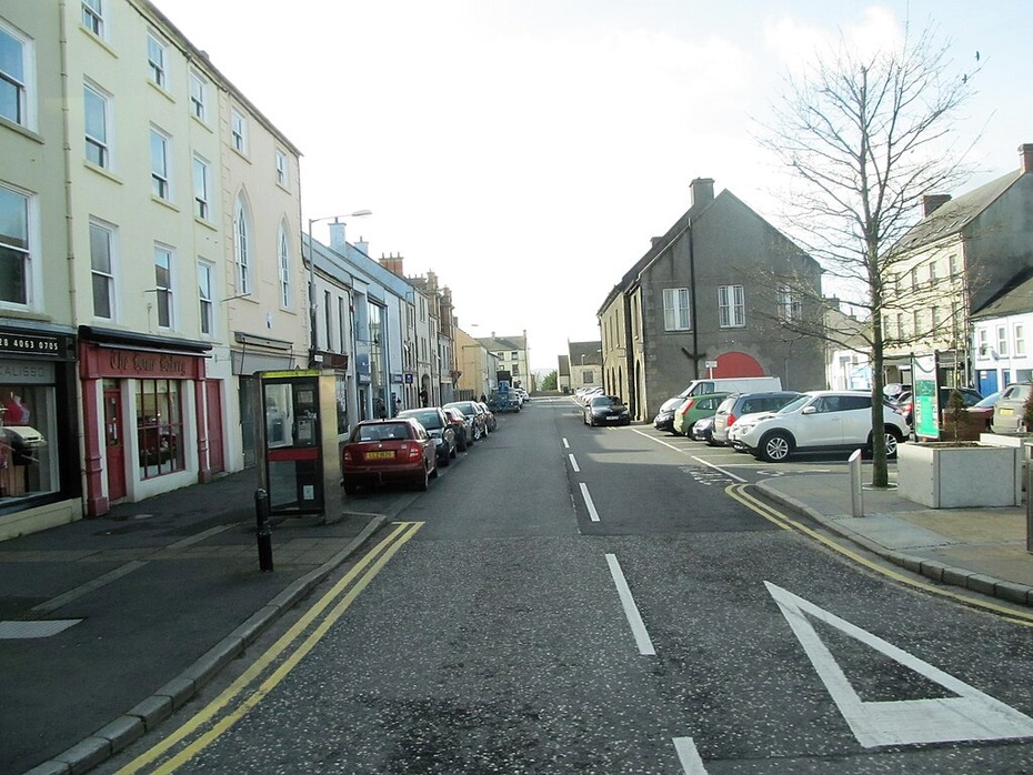 Rathfriland. Photograph: Eric Jones, CC BY-SA 2.0 , via Wikimedia Commons