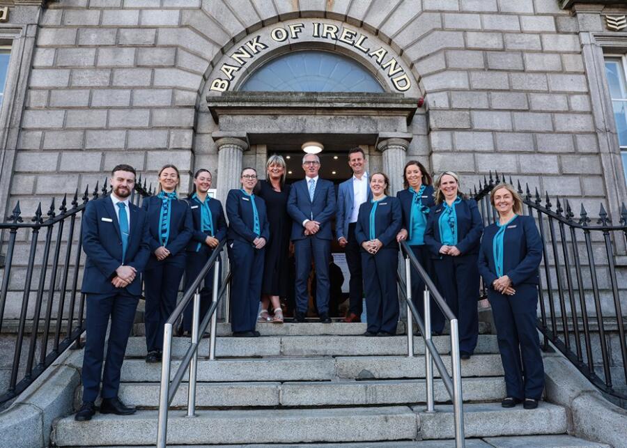 The Bank of Ireland Newry branch banking team pictured with Geraldine O’Hagan, Senior Bank Manager, Bank of Ireland UK, George Higginson, Managing Director, Everyday Banking, Bank of Ireland UK and William Thompson, Head of Consumer Banking NI, Bank of Ireland UK.