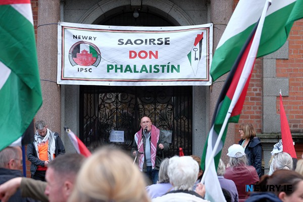 Rev Dr Bill Shaw speaking at the protest. Photograph: Columba O'Hare/ Newry.ie 
