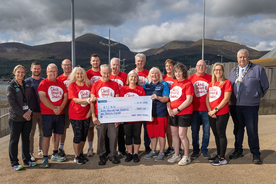 Members of Newry, Mourne and Down District Council’s Physical Activity Referral Scheme (PARS) and Cardiac Rehab group who took part in this year’s Belfast Marathon in aid of Northern Ireland Chest, Heart & Stroke. Included with Newry, Mourne and Down District Council Chairperson, Councillor Glyn Hanna, are Leigh Osborne and Niall Smyth from the charity, NMDDC Exercise Referral Co-ordinator Paula Early and Sports Development Manager Robert Geary.