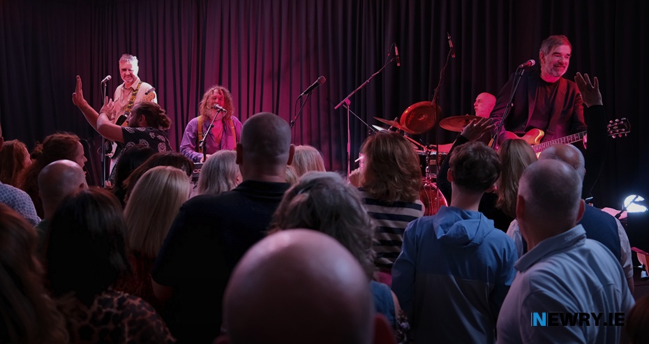 The Hothouse Flowers on stage at the Canal Court Hotel for Iúr Cinn Fleadh. Photograph: Columba O'Hare/ Newry.ie 