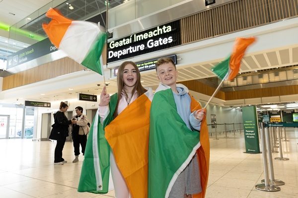 Naomi Gribben (13) from Mayobridge and Caleb Kirwan (14) from Leopardstown on their way to the Junior Eurovision final.