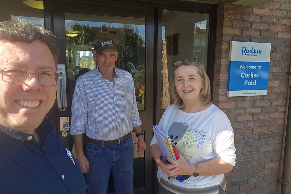 Aontú representatives Liam Reichenberg and Roisin Mulgrew with resident Peter McKeown on a recent visit to Corliss Fold, Crossmaglen, where they discussed various concerns of residents.