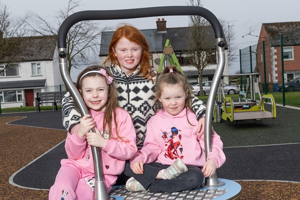 Ava Boyle (6), Daisy O’Neill (6) and Sadie O’Neill (9) enjoying the new play features at Rathview Play Park.
