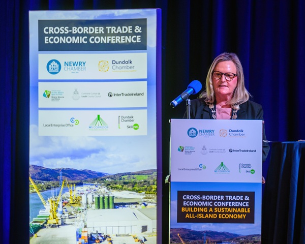 Cllr Geraldine Kearns, Vice Chair, Newry, Mourne and Down District Council addressing the conference.