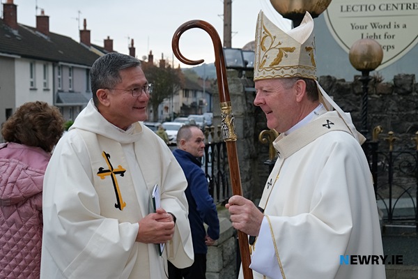 Fr Gerard Timoner, Master of the Dominican Order chats to Archbishop Eamon Martin at the Dominican celebrations. Photograph: Columba O'Hare/ Newry.ie 