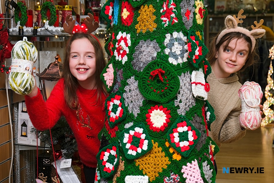 Orla Coghlan and Aisling Borobia from St Moninna's PS, Cloghogue who took part in the Crochet Christmas Project. Photograph: Columba O'Hare/ Newry.ie 