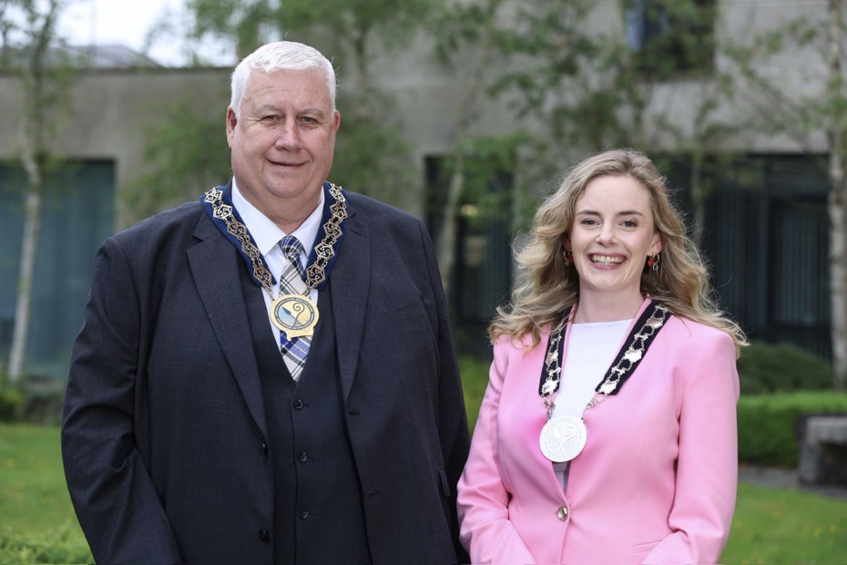 Newry, Mourne and Down District Council’s newly elected Chair, Councillor Glyn Hanna, and Deputy Chair, Councillor Doire Finn, pictured following their election at the Council’s Annual Meeting held in Downpatrick Civic Centre on Monday 1 June 2026.