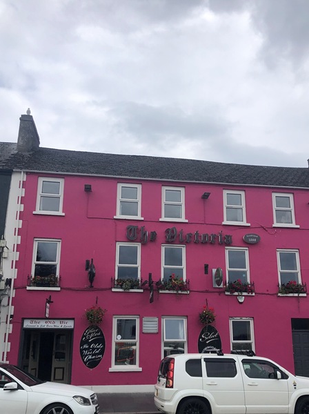 Photo of Victoria Hotel which was recorded as having a stone bagatelle table in 1855. Taken by the author on the 22nd of August 2025.