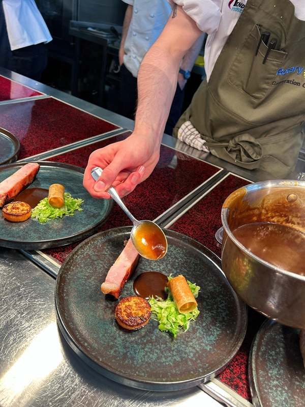 SRC students award winning main dish at the Rotary Generation Chef final.