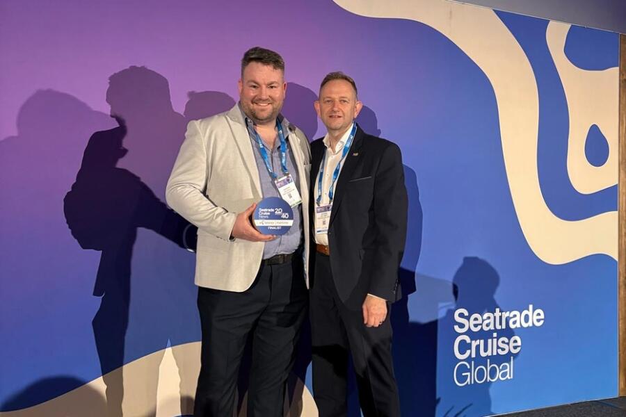 Alan O'Reilly accepting his award with MJM's CEO Gary Annett