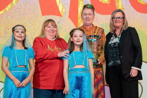 Newry, Mourne and Down District Council Deputy Chairperson, Cllr Geraldine Kearns is joined on stage by the cast of Aladdin ahead of the Newry Panto Players performance at Newry Town Hall, which runs until Saturday 24 January.