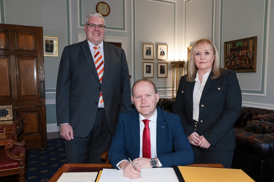 DUP Leader Gavin Robinson and MLA Diane Forsythe with the Party’s new Newry & Armagh MLA Gareth Wilson