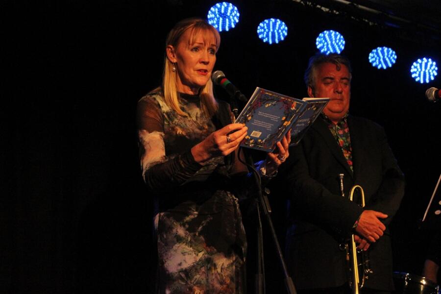 Rath Literary Festival kicked off in Chandler's House, Rathfriland with Maggie Doyle reading from her book ‘Mountain Notes’ with music by Linley Hamilton and his jazz quartet. 