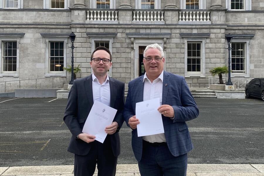 Dáire Hughes MP and Aengus Ó Snodaigh TD at Leinster House