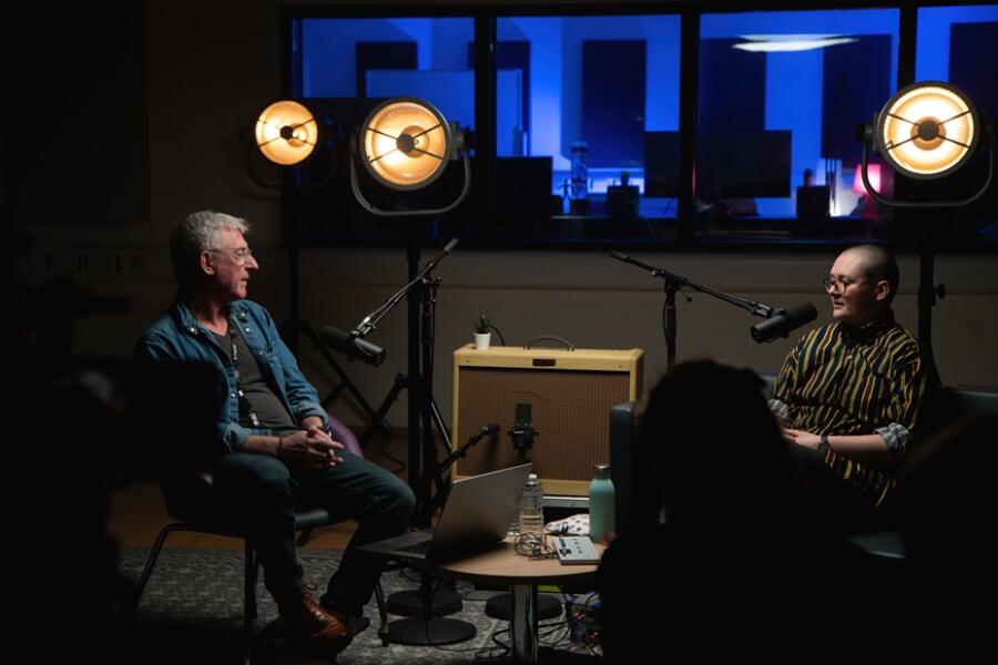 Paddy Craig, SRC Course Co-ordinator for the BA (Hons) Degree in Creative Music and Audio Production sits down with Dani Larkin to discuss her experiences within the music industry on the podcast ‘Frequency Finder: The SRC Music Dept podcast’.