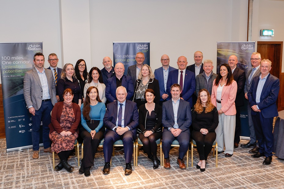 A new advisory panel of industry leaders across transport, construction, food and agriculture, and other keys economic areas, has been formed to support the ongoing work of the Dublin Belfast Economic Corridor (DBEC).  DBEC is the cross-border partnership that brings together eight local authorities as well as universities and other stakeholders to foster thriving and sustainable economic collaboration in the region. The panel, which met for the first time yesterday (10.11.2025) in Dundalk will work with DBEC to ensure that the insights of private sector businesses in the region are represented, and that real business needs can be met to continue economic growth, leverage strategic opportunities and encourage further investment. Pictured was Chair of the panel David Conway, Clerk and Chief Executive Officer of Louth County Council (front row, third from left), amongst panel members made up of businesses throughout the region. Photograph: Philip Magowan