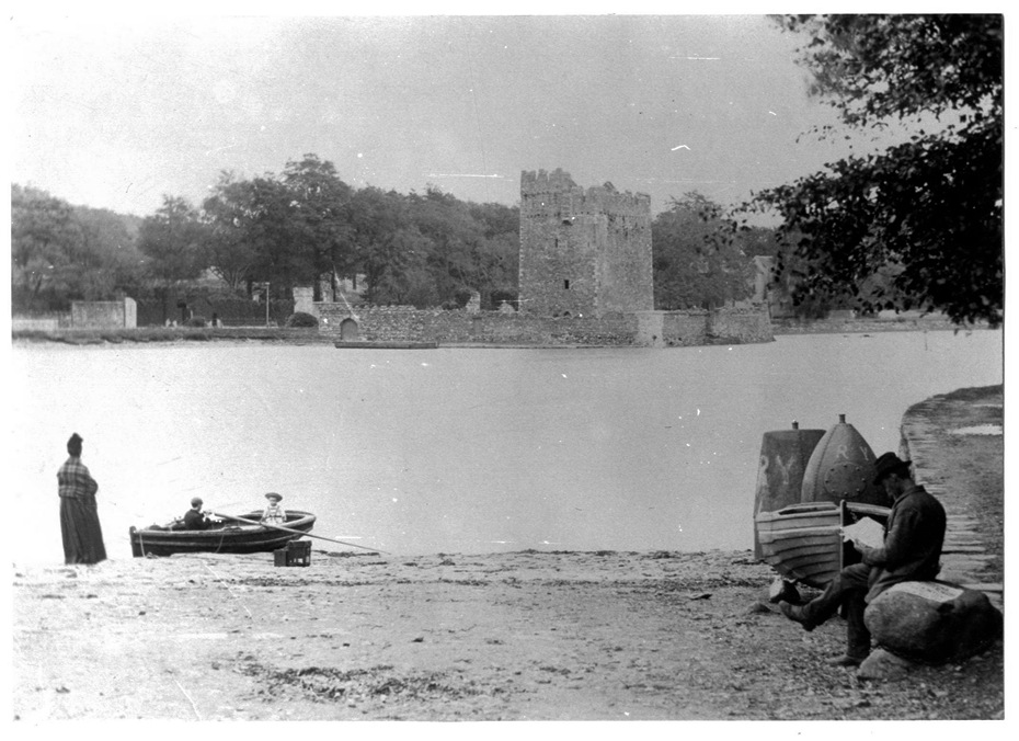Photo of Narrow Water Castle, said to be haunted by the ghosts of Lassara and her love. Newry and Mourne Museum Collection