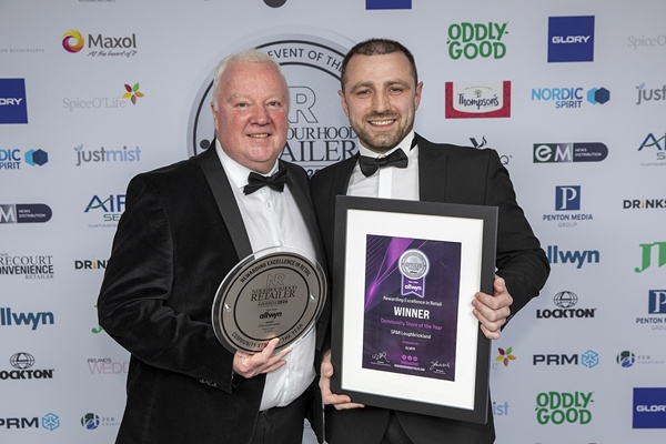 Dale Beckett (right) from SPAR Loughbrickland, winner of Community Store of the Year at the NR Awards, pictured with Dave Mackay, Retail Sales Manager from award sponsor, Allwyn.