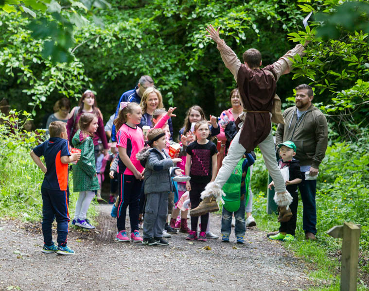  Thousands of visitors from across Ireland flocked to Slieve Gullion on Saturday and Sunday for a packed weekend of family fun and adventure as part of this year’s Footsteps in the Forest festival.