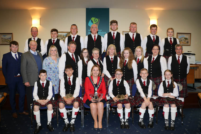 Chairperson Newry, Mourne and Down District Council, Councillor Roisin Mulgrew held a reception for Lisnamulligan Pipe Band and presented them with an inscribed crystal bowl to mark their fantastic achievements Lisburn and Castlereagh City Champions, Royal Scottish Pipe Band Association Winners, Champion of Champions Winners and 3rd in the Worlds.