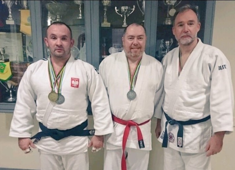 Dawid Jurkiewicz, Gerard Moore and Dermot McCaul with their medals. Dawid Jurkiewicz, Gerard Moore and Dermot McCaul with their medals.
