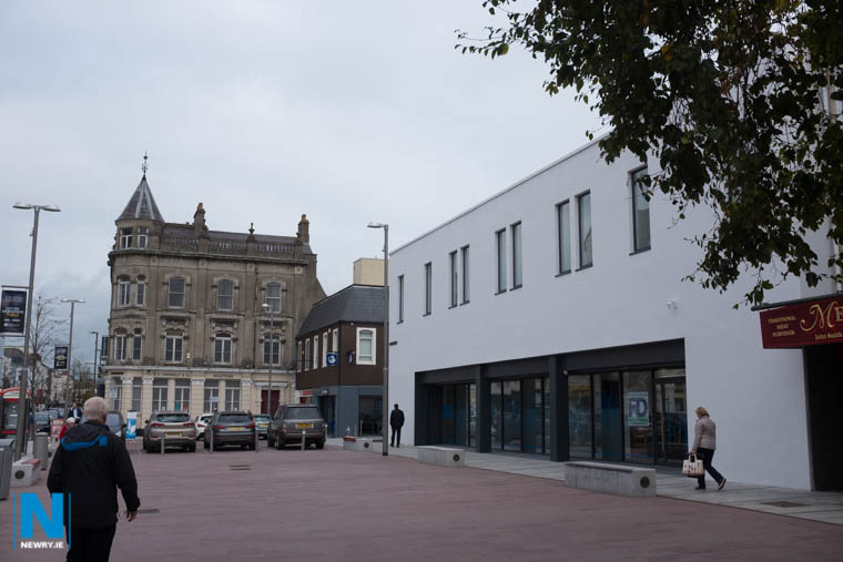 Hill Street Improvements are set to continue with the announcement of funding form the Department for Communities. Photograph: Columba O'Hare/ Newry.ie Hill Street Improvements are set to continue with the announcement of funding form the Department for Communities. Photograph: Columba O'Hare/ Newry.ie