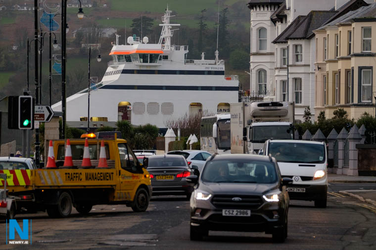 Work has commenced on resurfacing Seaview in Warrenpoint. Photograph: Columba O'Hare/ Newry.ie Work has commenced on resurfacing Seaview in Warrenpoint. Photograph: Columba O'Hare/ Newry.ie