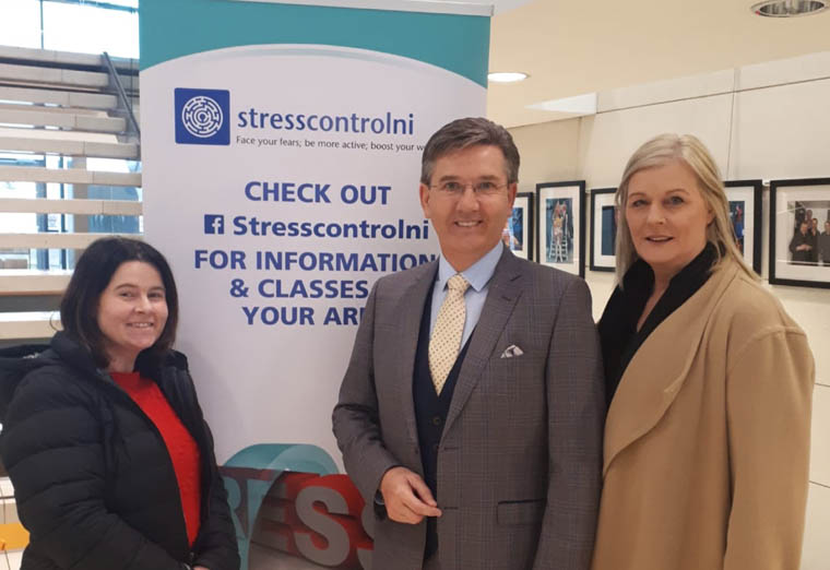 Daniel O’Donnell with Claire McPhilips, Mental Health Practitioner and Jacqueline McKenna, Senior Cognitive Behavioural Psychotherapist at the Stress Control Programme in The Market Place Theatre, Armagh. Daniel O’Donnell with Claire McPhilips, Mental Health Practitioner and Jacqueline McKenna, Senior Cognitive Behavioural Psychotherapist at the Stress Control Programme in The Market Place Theatre, Armagh.