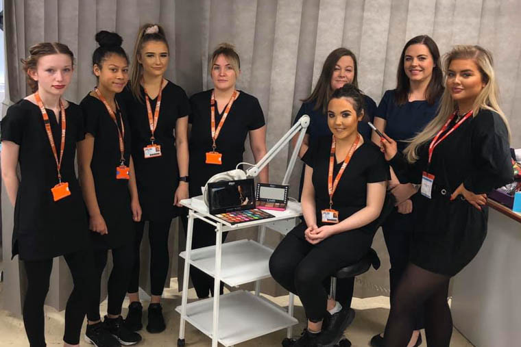 Olivia McVeigh from Olivia McVeigh Makeup spoke to a group of SRC Hair and Beauty students about the use of social media in promoting her business. Olivia McVeigh from Olivia McVeigh Makeup spoke to a group of SRC Hair and Beauty students about the use of social media in promoting her business.