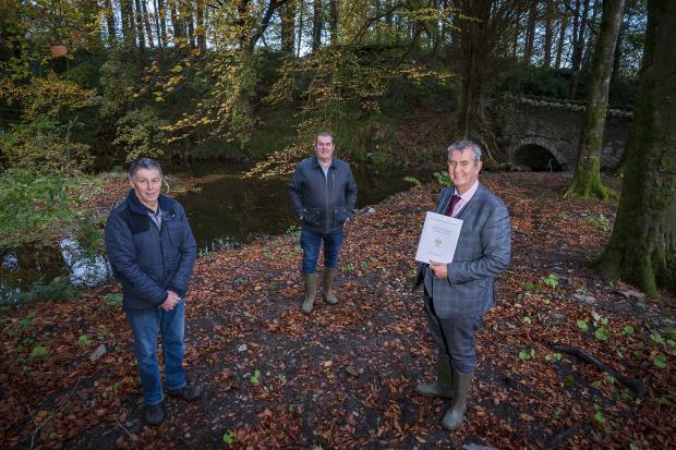 Rural Affairs Minister Edwin Poots meets with representatives from Glenanne Development Association
