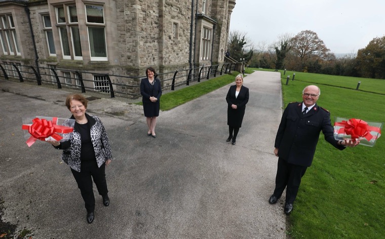 Joining First Minister Arlene Foster and deputy First Minister Michelle O’Neill to launch this year’s The Salvation Army and St Vincent de Paul Family Appeal are Mary Waide, Regional President for St Vincent de Paul and Major Paul Kingscott, Divisional Leader, The Salvation Army. Joining First Minister Arlene Foster and deputy First Minister Michelle O’Neill to launch this year’s The Salvation Army and St Vincent de Paul Family Appeal are Mary Waide, Regional President for St Vincent de Paul and Major Paul Kingscott, Divisional Leader, The Salvation Army.