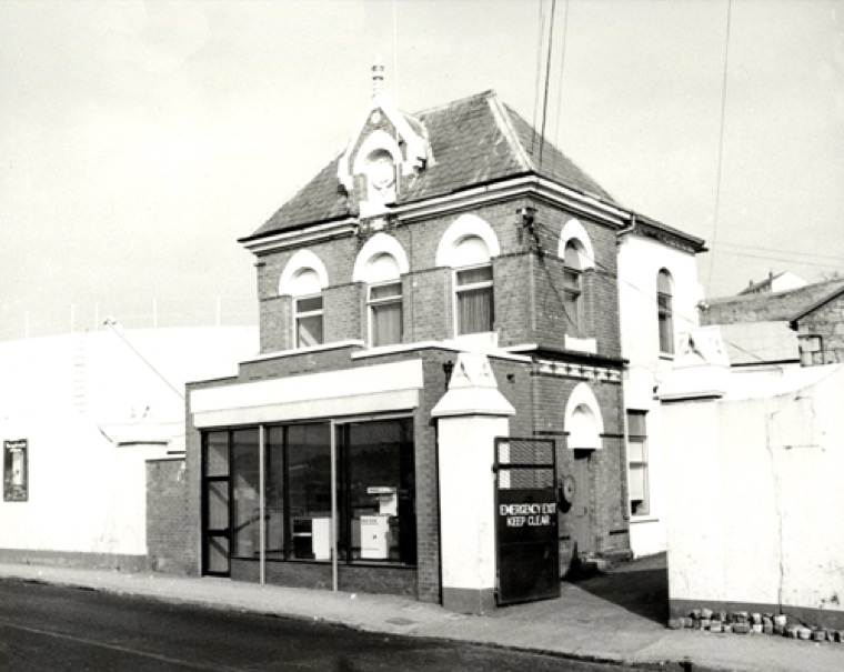 Newry Gasworks which were phased out by Newry and Mourne District Council in 1987 after 165 years of operation. This was due to decreasing demand for gas by local customers. Newry and Mourne Museum Collection Newry Gasworks which were phased out by Newry and Mourne District Council in 1987 after 165 years of operation. This was due to decreasing demand for gas by local customers. Newry and Mourne Museum Collection