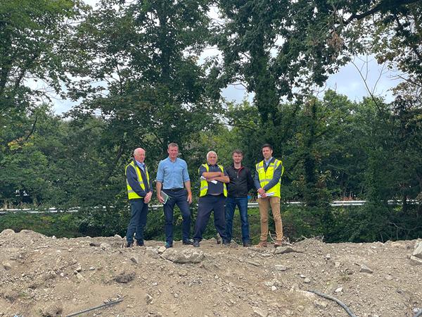 MLA Justin McNulty has met  DfI officials and local environmental advocates at Greenbank to discuss the flood defence plans which could see up to two dozen oak trees felled.