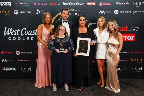 Beauty and Skincare Clinic to watch Winner: The team from Fabulous Beauty Studio with the award for Beauty & Skincare Salon to Watch.
