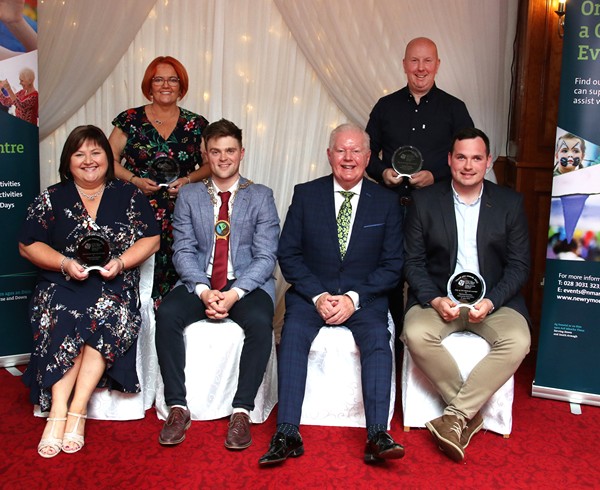 Newry, Mourne and Down District Council former Chairperson, Councillor Michael Rice pictured with Julian Simmons, Event MC and Step It Up and Stand Out Award Winners. This award is for Community Associations that went over and above to support their communities during the Covid pandemic. Newry, Mourne and Down District Council former Chairperson, Councillor Michael Rice pictured with Julian Simmons, Event MC and Step It Up and Stand Out Award Winners. This award is for Community Associations that went over and above to support their communities during the Covid pandemic.