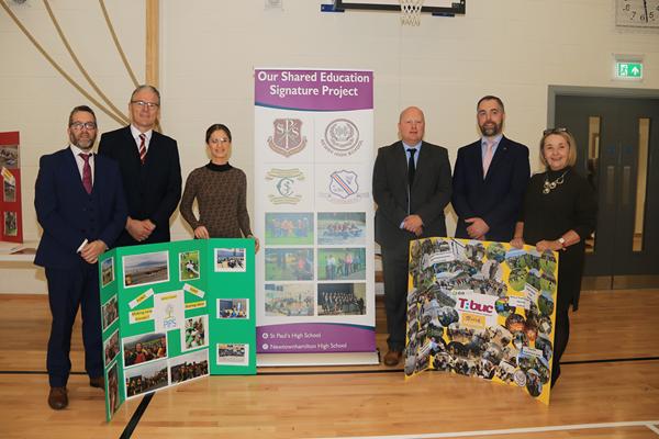 Newry, Mourne and Down District Council Deputy Chairperson, Councillor Aoife Finnegan with (From L to R) Newry High School Principal, Iestyn Brown; St. Paul's High School Bessbrook Principal, Jarlath Burns; Newtownhamilton High School Principal, Neil Megaw; St. Joseph's High School, Crossmaglen Vice Principal, Stephen Murray and Councillor Roisin Mulgrew. Newry, Mourne and Down District Council Deputy Chairperson, Councillor Aoife Finnegan with (From L to R) Newry High School Principal, Iestyn Brown; St. Paul's High School Bessbrook Principal, Jarlath Burns; Newtownhamilton High School Principal, Neil Megaw; St. Joseph's High School, Crossmaglen Vice Principal, Stephen Murray and Councillor Roisin Mulgrew.