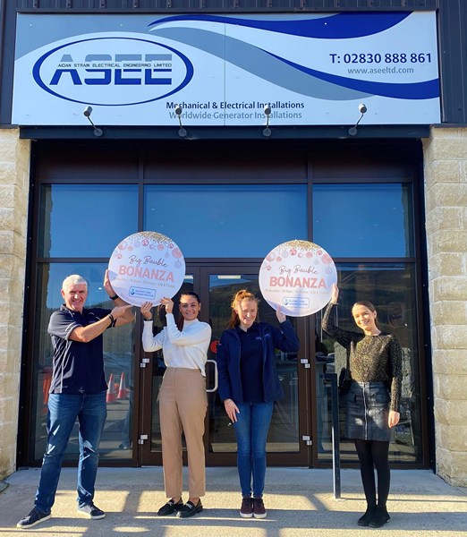 PJ McKay & Clodagh Quinn from Aidan Strain Electrical along with Hospice Fundraising Officers Sarah O’Hare & Lizzie McCullough.