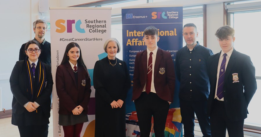 Pictured at the mental health and well-being event. Included from left are: Cara Lynch (St Marks High School Warrenpoint); Gavin Haughey, External Funding, and International Affairs (EFIAT) at Southern Regional College; Aoibhe Hoey (St Paul’s High School Bessbrook); Libby Shackles (Director for Curriculum at SRC; Cillian McCrink (St Paul’s High School Bessbrook); Oisin Mc Conville (Mental Health Champion and ex-GAA star) and Ronan Downey (St Marks High School Warrenpoint)