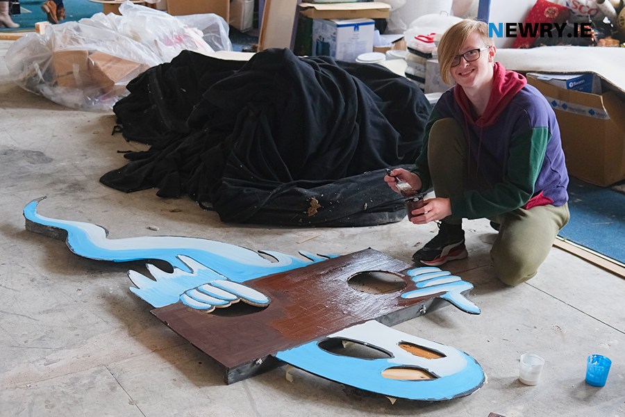 Designing props at Sticky Fingers back in October for their Halloween parade. Photograph: Columba O'Hare/ Newry.ie 