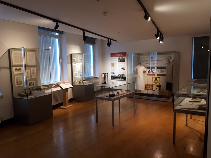 The temporary exhibition, Slices of History: Memories of McCann’s Bakery, comprises artefacts from the Bakery donated by former employees. An interactive features audio recordings of five  employees talking about their working life in the Bakery. Newry and Mourne Museum Collection