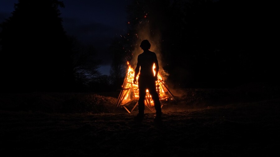 A still from An Taibhse