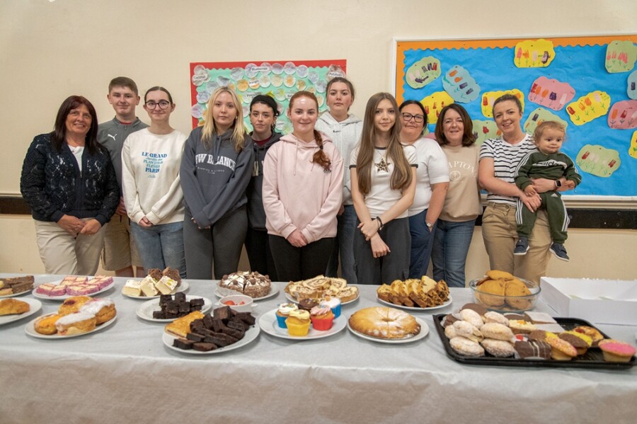 Members of Three Ways Youth Group with Liz Kimmins MLA, Cllr Valerie Harte, and Janet Naughton from CRJ at the recent coffee morning raising funds for the young people's personal and social development programme.
