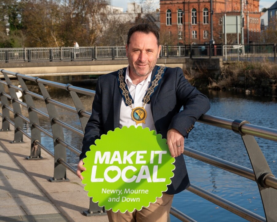 Council Chairperson Councillor Pete Byrne launches the ‘Make it Local’ Christmas Campaign in Newry.