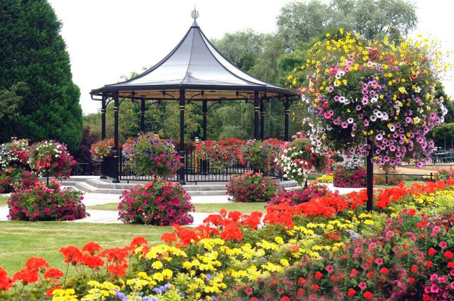 The beautiful Scarva Bandstand.