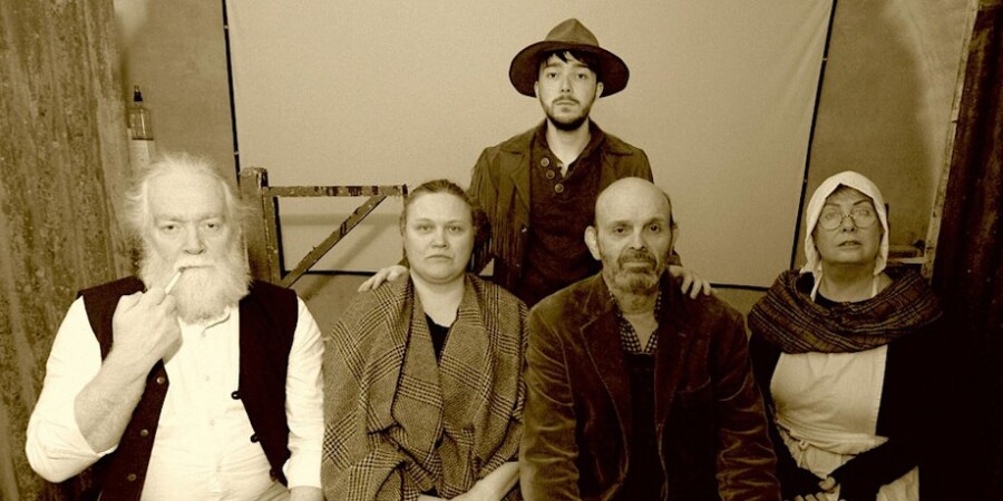 The cast of Little Hills.