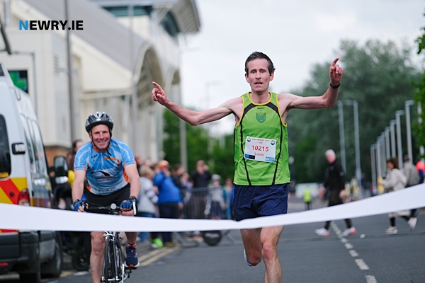 Louis McCarthy, Rathfarnham WSAF, the winner of the Newry City 10k. 